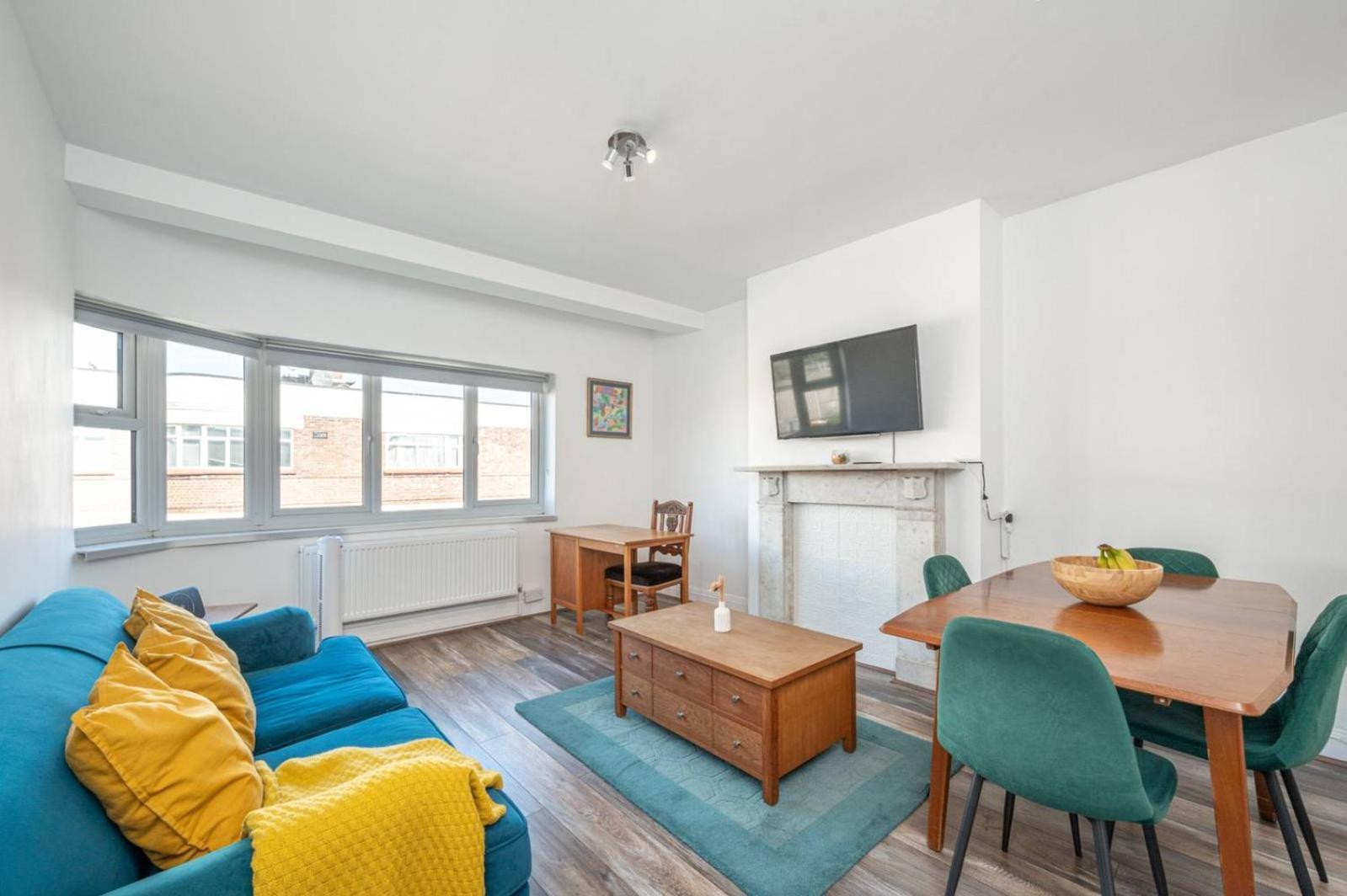 Great Spacious 2 Bedroom Flat Hendon Bagian luar foto